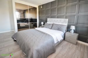 Photo 21- click for photo gallery